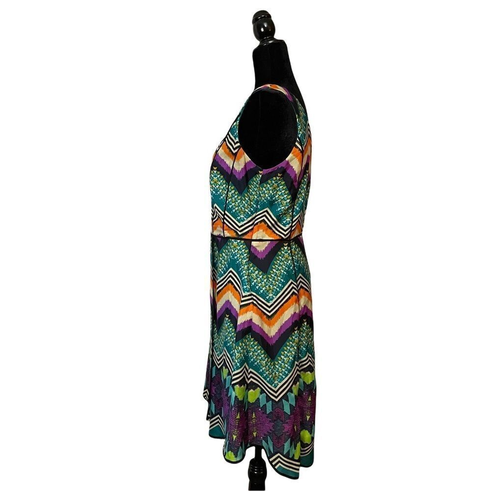 Bar III Chevron Print Dress - M - Picture 5 of 6